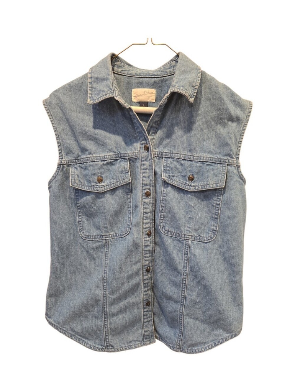 Universal Thread Women's Sleeveless Denim 100% Cotton Button-down Shirt Small